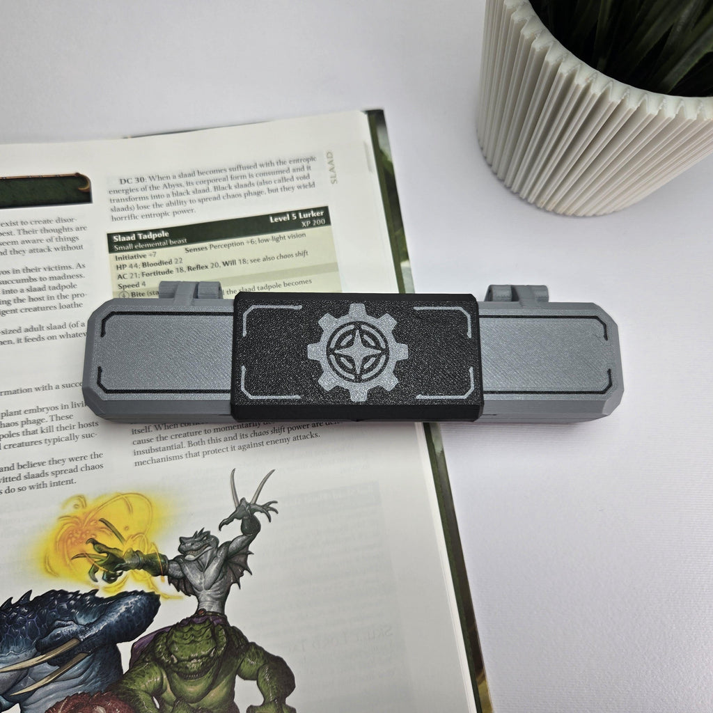 Artificer themed Dice Case